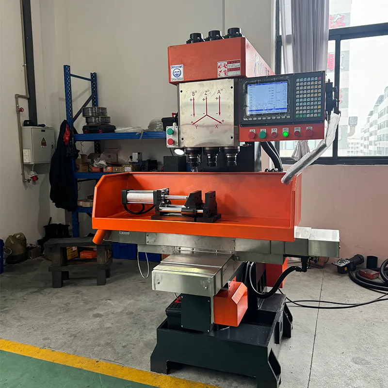 CNC vertical cu trei axe